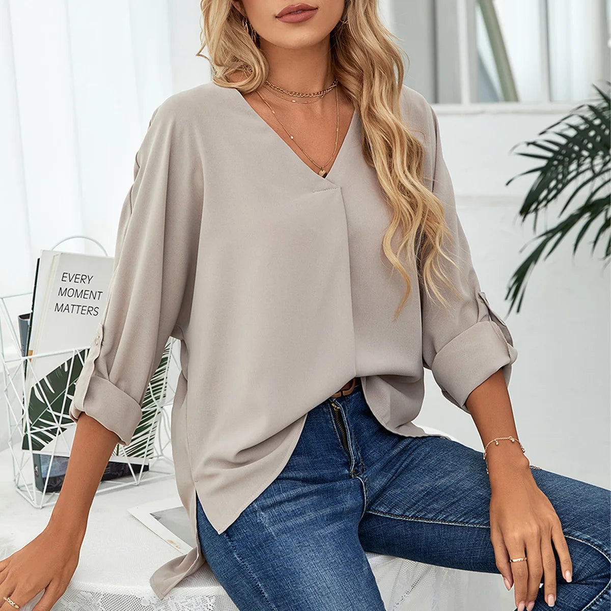 Klassieke blouse V-hals | Aline