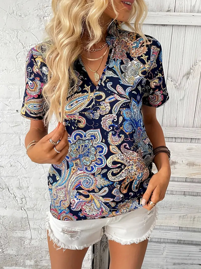 Losse zomerblouse met V-hals en Paisley print | Josina