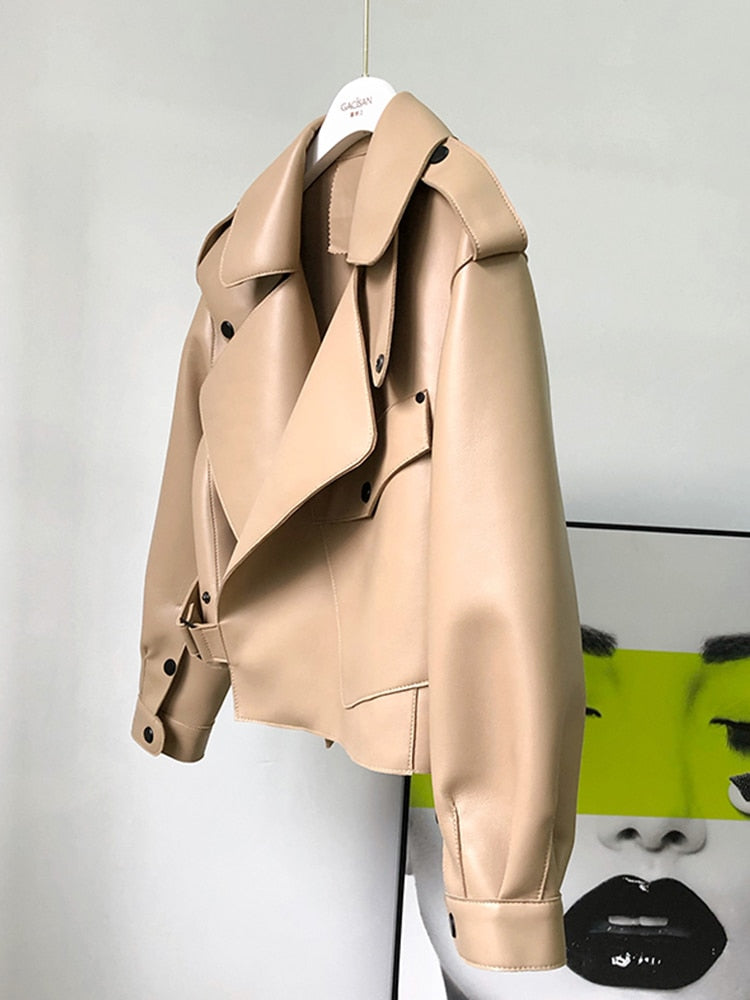 Kurzer Trenchcoat aus Leder | Charlotte