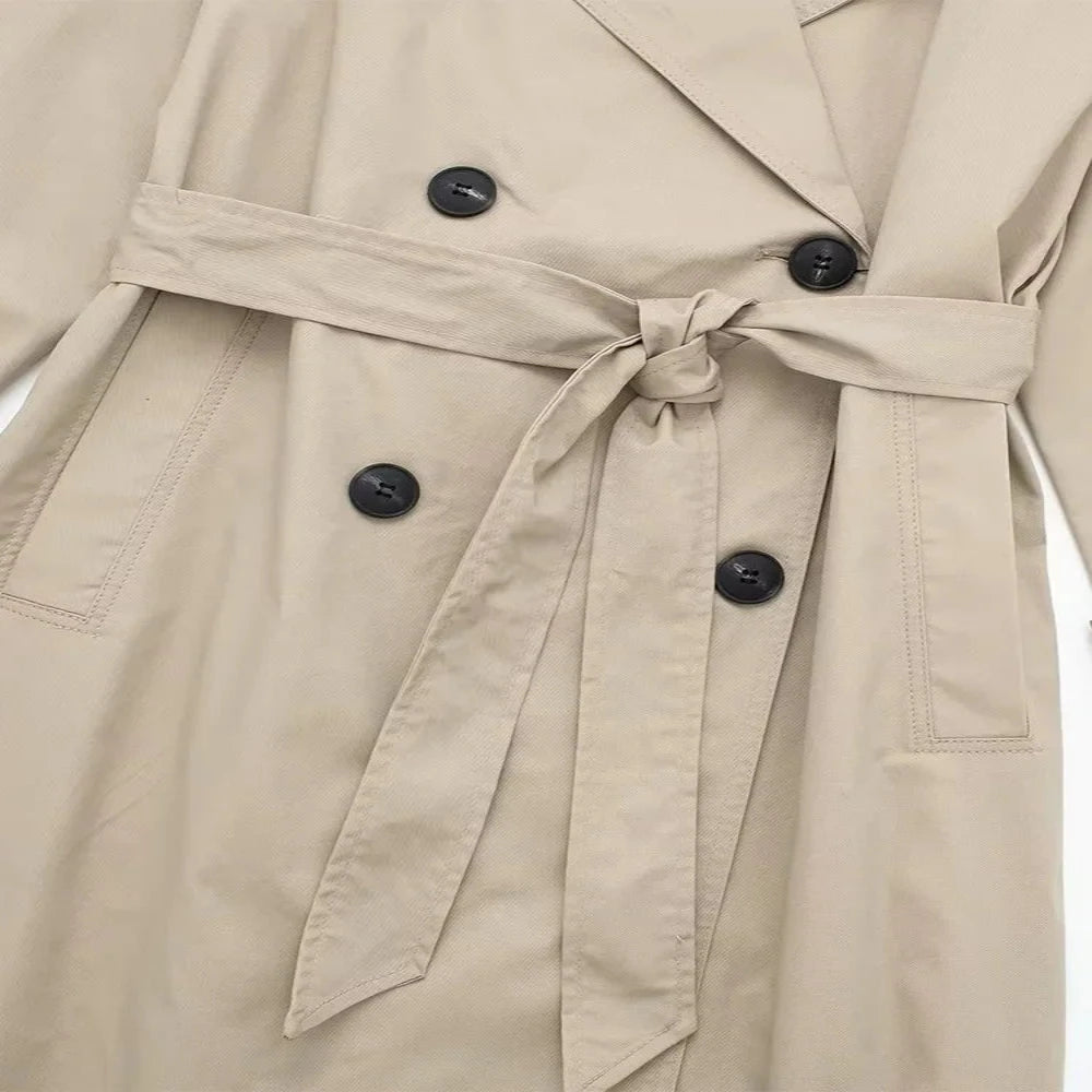 Modieuze chique trenchcoat voor de winter | Isabela